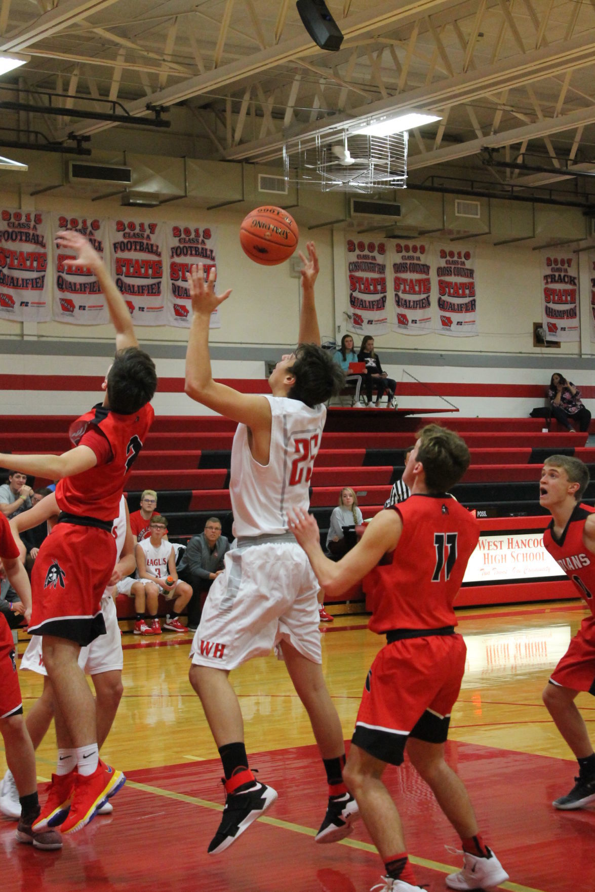 boys scrimmage 2019 015.JPG